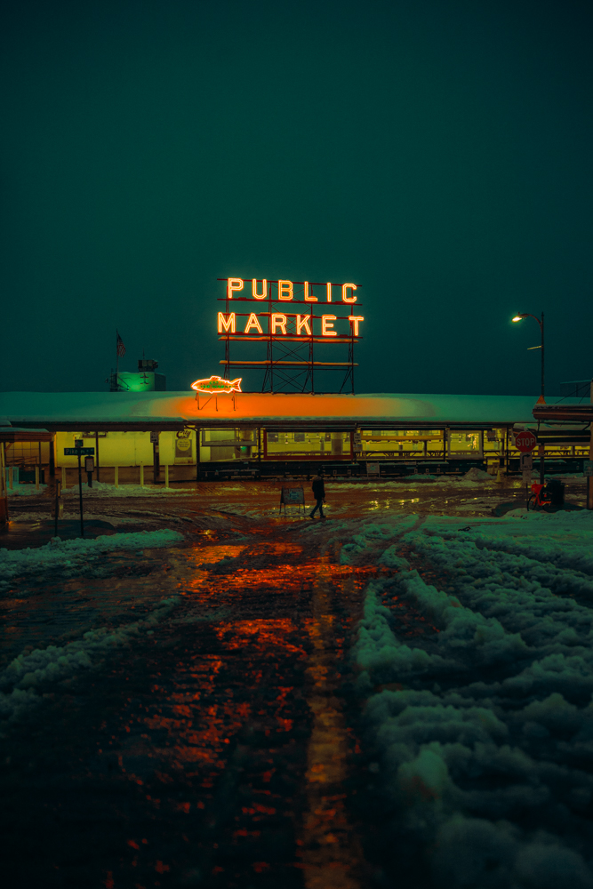 Pike Place Market 2021 Snow