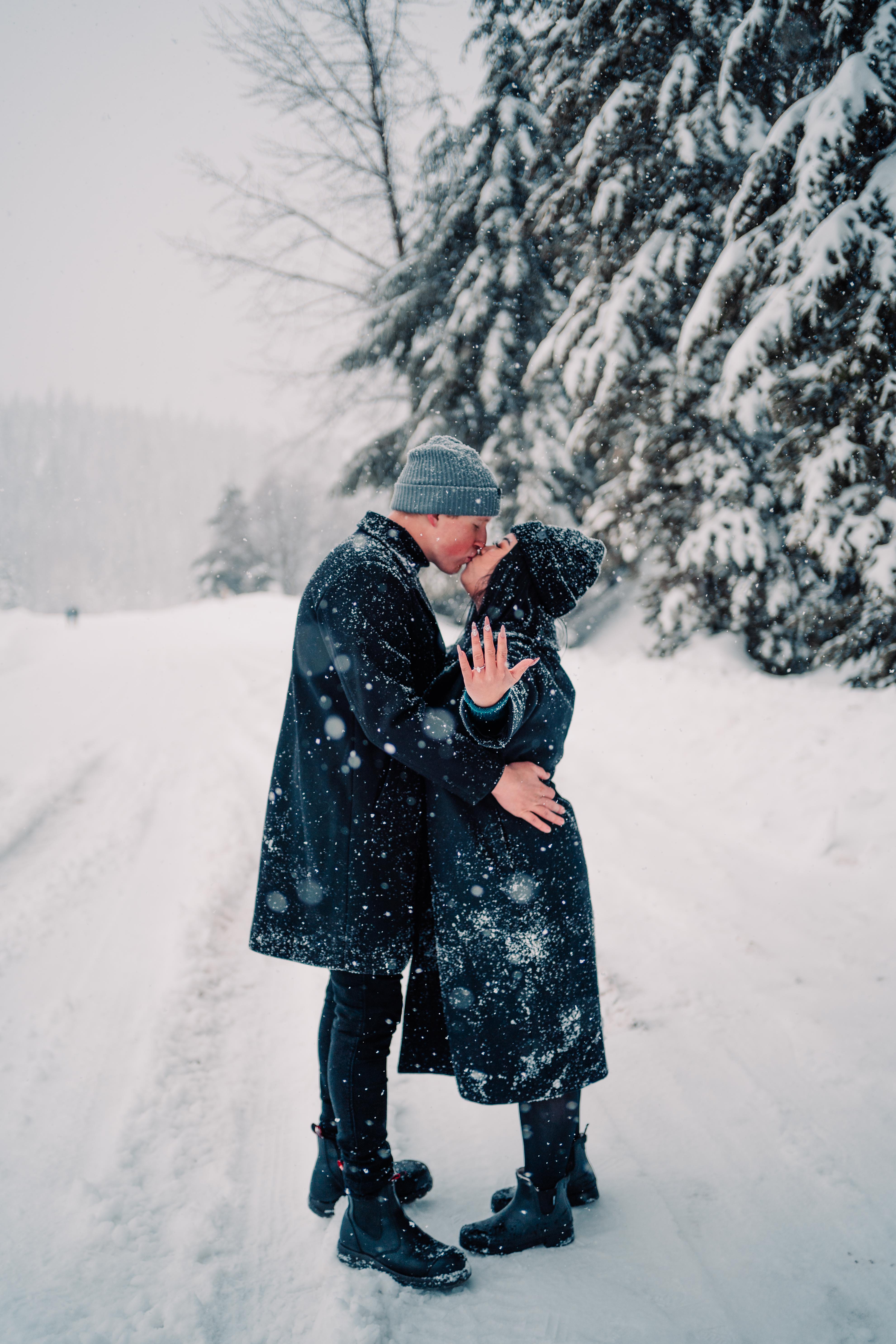 Snoqualmie Pass Engagement Photoshoot Seattle